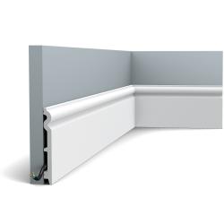 Плинтус под покраску Orac Decor Axxent 2000×138×15