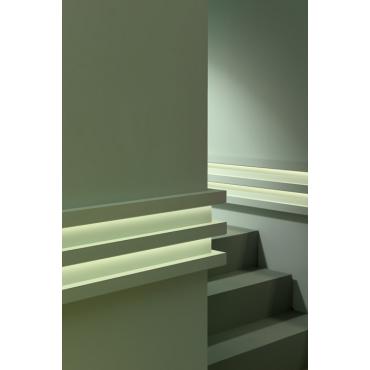 Потолочный плинтус под покраску Orac Decor Modern L3 C380 с подсветкой 2000×50×50